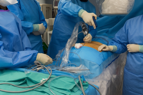 Minimally Invasive Spine Surgeon in Mumbai Minimally Invasive Spine Surgeon in Mumbai